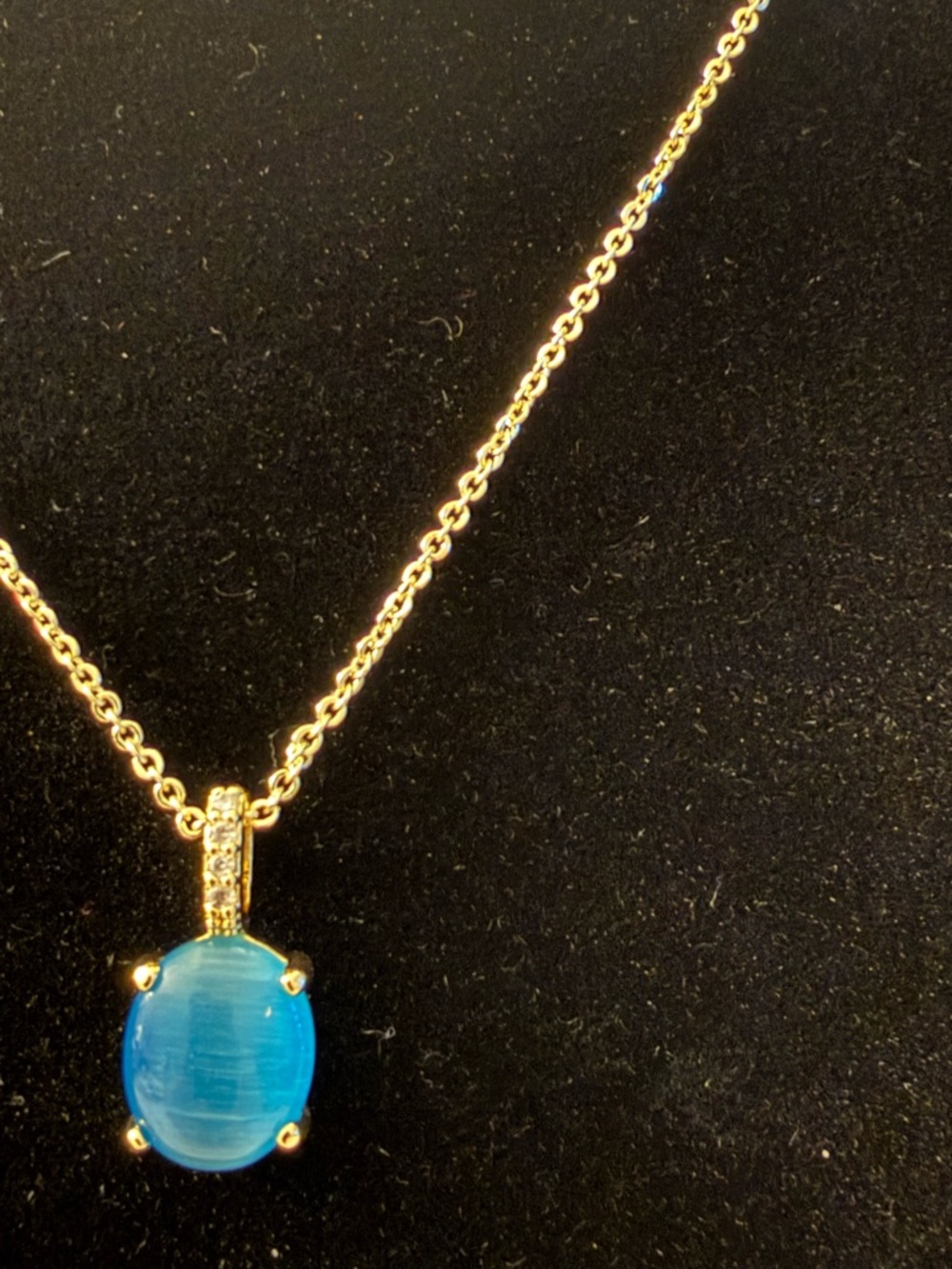 ๐ 14k Gold Plated Chain Necklace with Blue Oval Pendant 16โ+2โext. - Picture 3 of 6